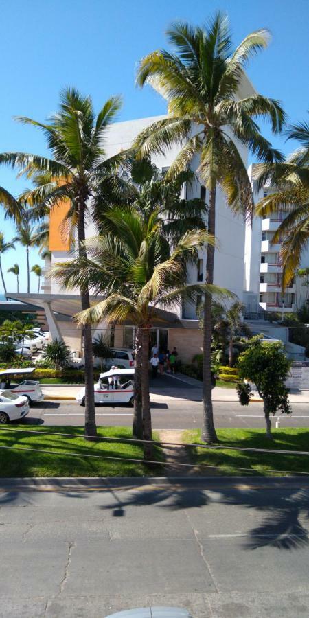 Departamento Zona Dorada Apartment Mazatlan Bagian luar foto